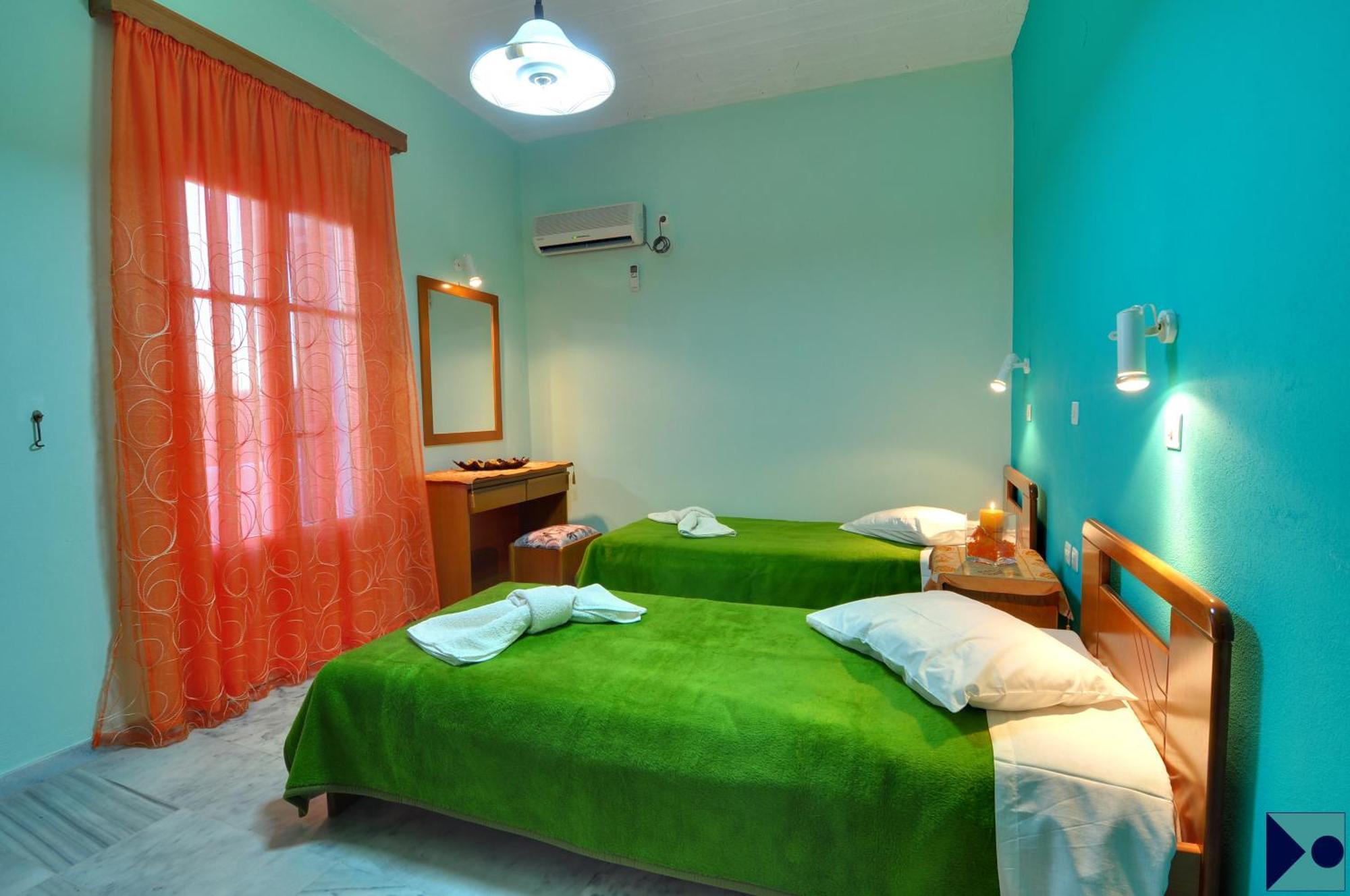 Hotel Smaragdi Apartments Vissa Номер фото